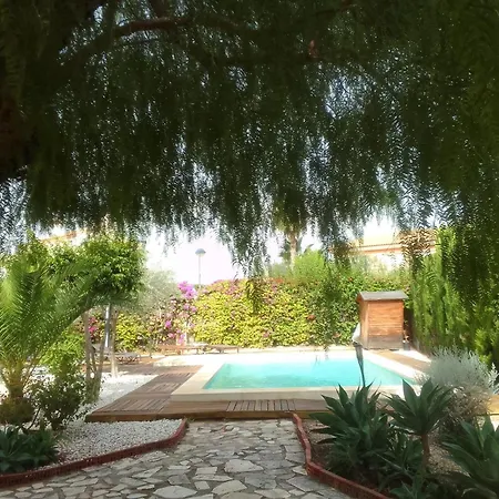 Maria Con Jardin Mediterraneo San Juan (Alicante)