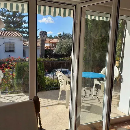 Maria Con Jardin Mediterraneo בית נופש